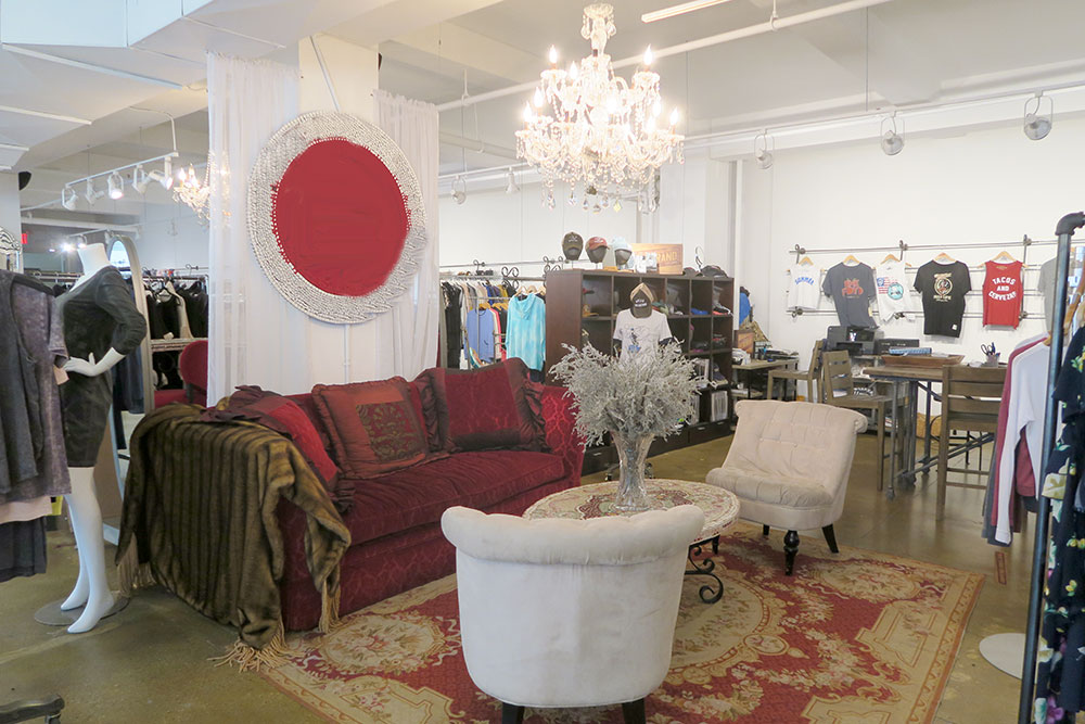 fashion showroom for rent