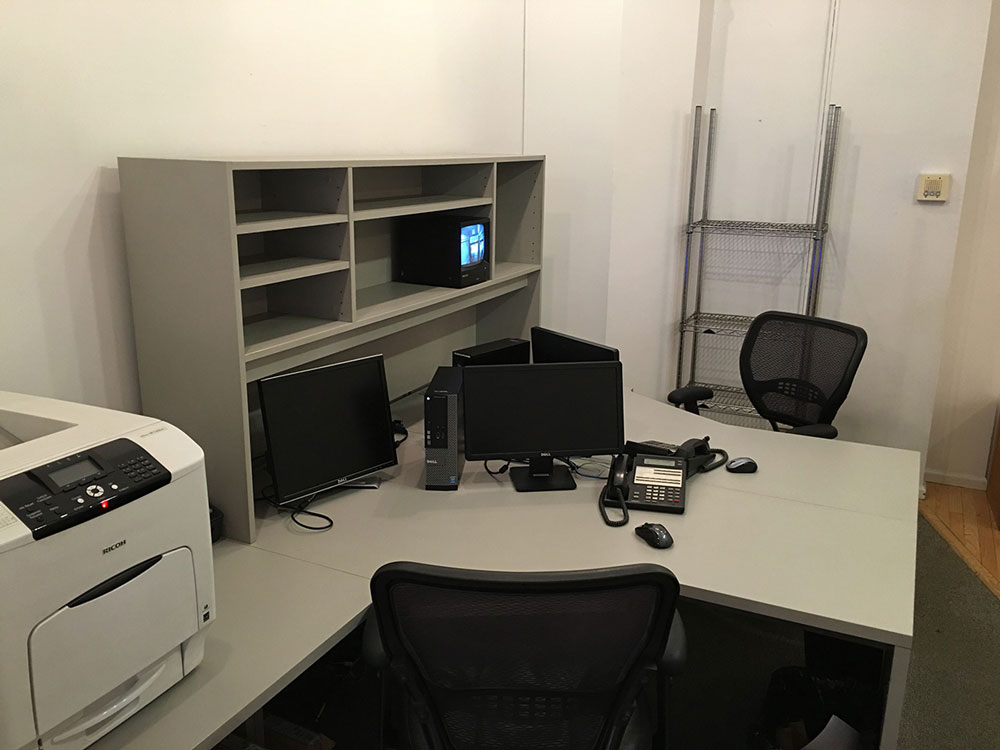 workstations for sublease