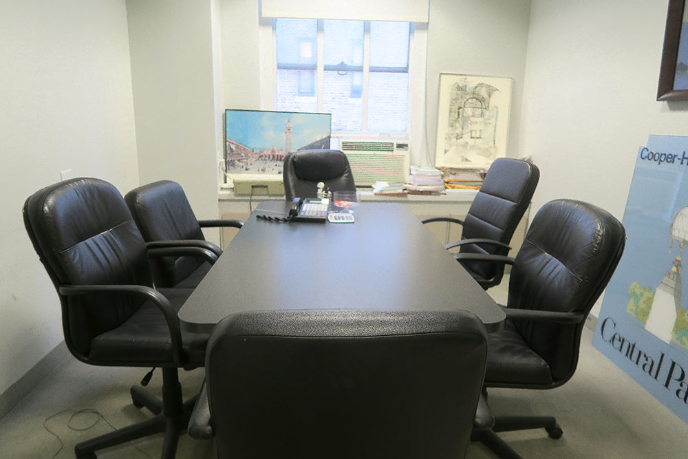 Private Office in Midtown West for Sublease